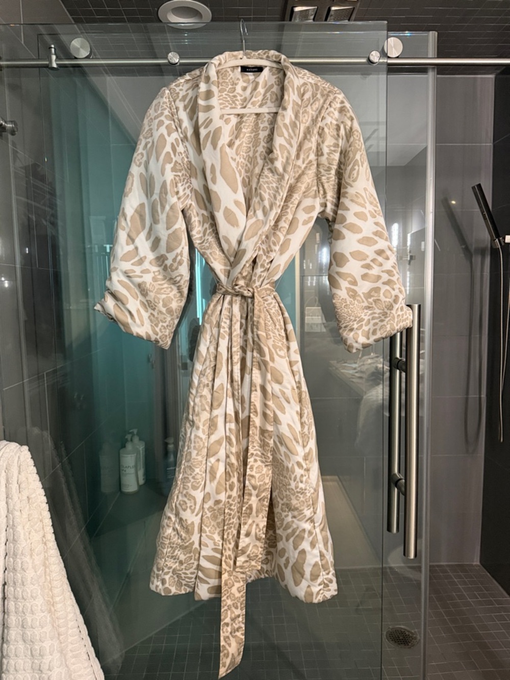 Natori Cream and Beige Animal Print Robe